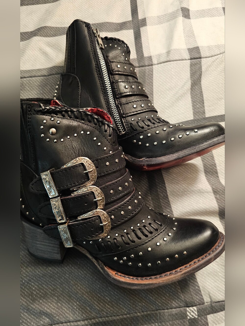 Freebird Savanna Black Boots Size 6